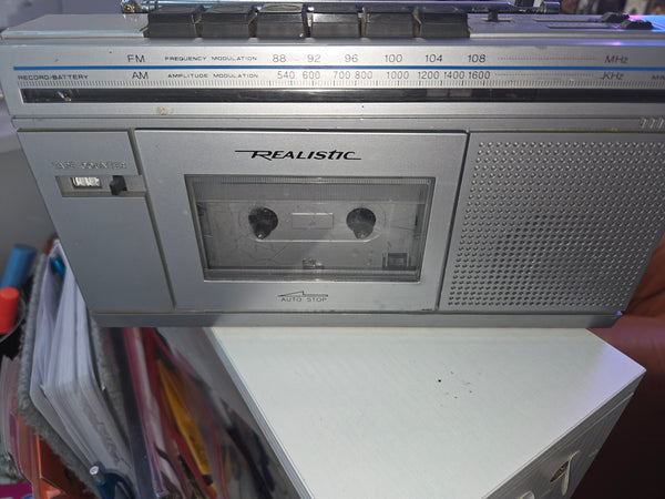 Realistic Portable Tape Player / Radio